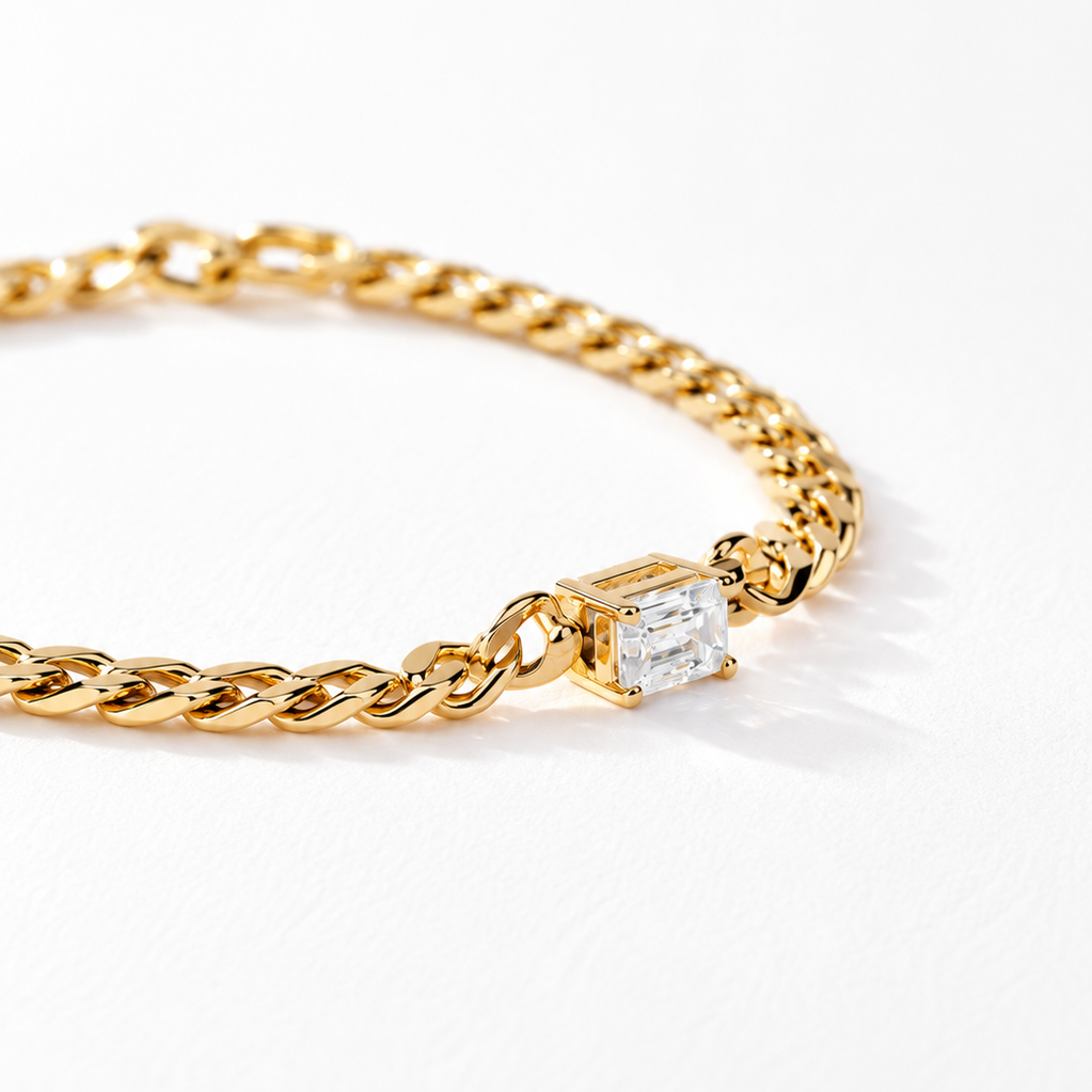 CHAIN BRACELET WITH EMERALD